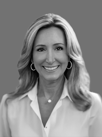 Black and White headshot of Jennifer Peabody